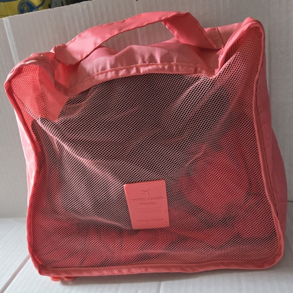 Travel Season Travel Zippered Pink Bag - Picture 9 of 9